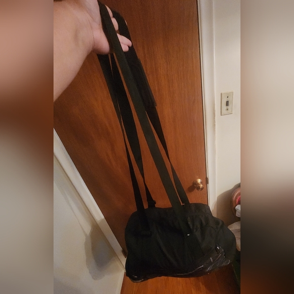 Reebok duffel bag - Picture 8 of 9